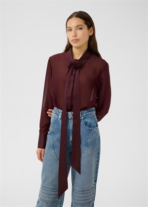 Lynne skjorte Aronia Gestuz 